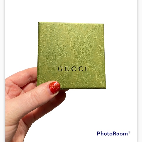 Gucci Ring Empty Box, Ribbon and Gucci Flora Card - Picture 3 of 6